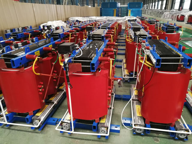 泰兴2500KVA干式变压器